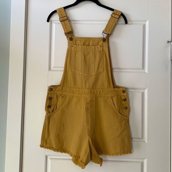 🌟HP🌟ANTHROPOLOGIE NWT Pilcro The Wanderer Short Overalls Size 28. - Picture 6 of 11